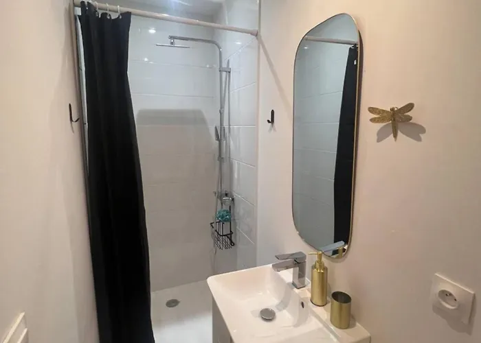 Independante Proche Du Circuit Des 24h Et Du Pole Europeen Du Cheval 3*